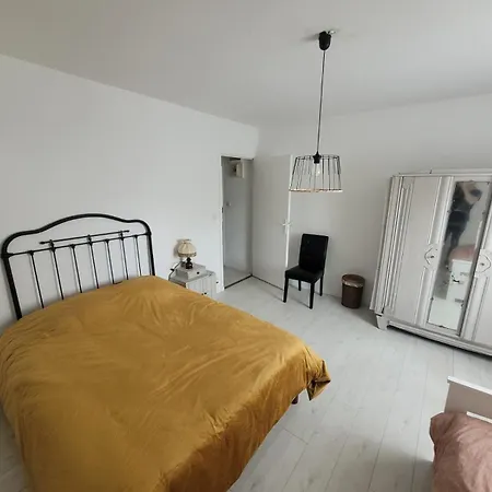 Center Station Ground Floor Apartment